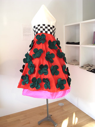 写真:daniela gregisさん+大橋歩のadvent skirt