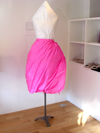 写真:daniela gregisさん+大橋歩のadvent skirt